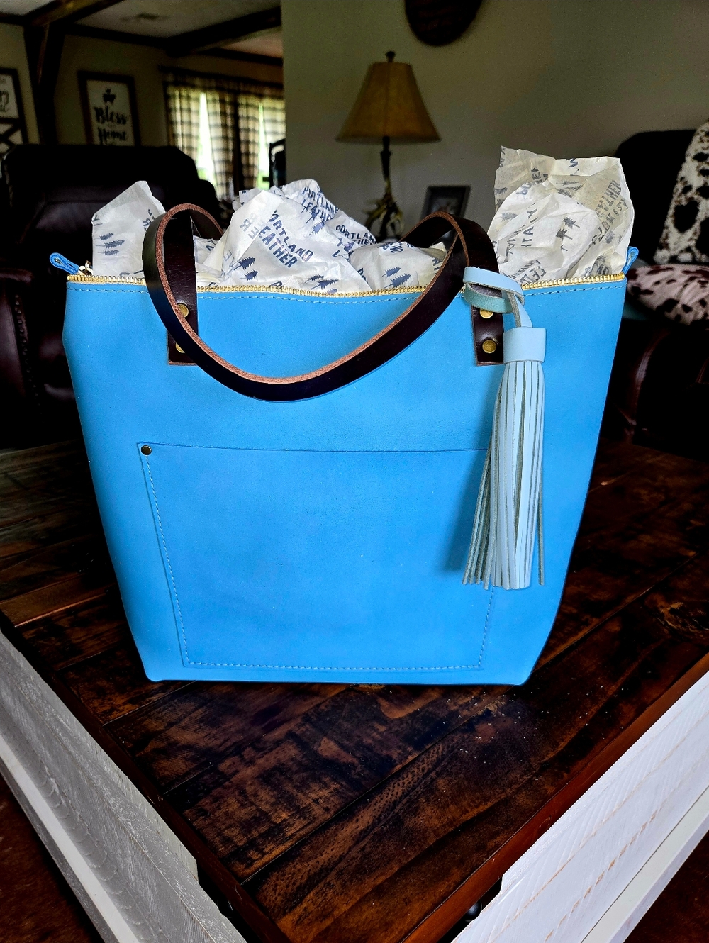 Plg Large Zippered Tote In Iceburg Blue